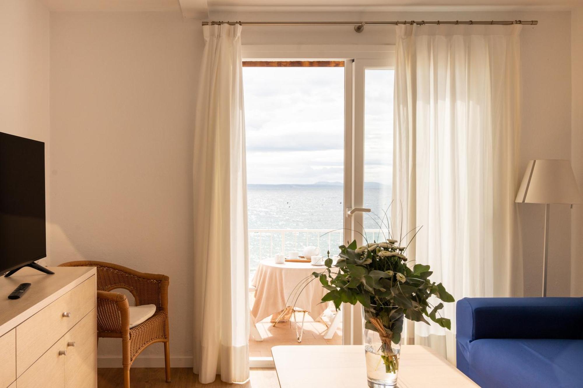 Santa Llucia Apartaments Roses Exteriér fotografie